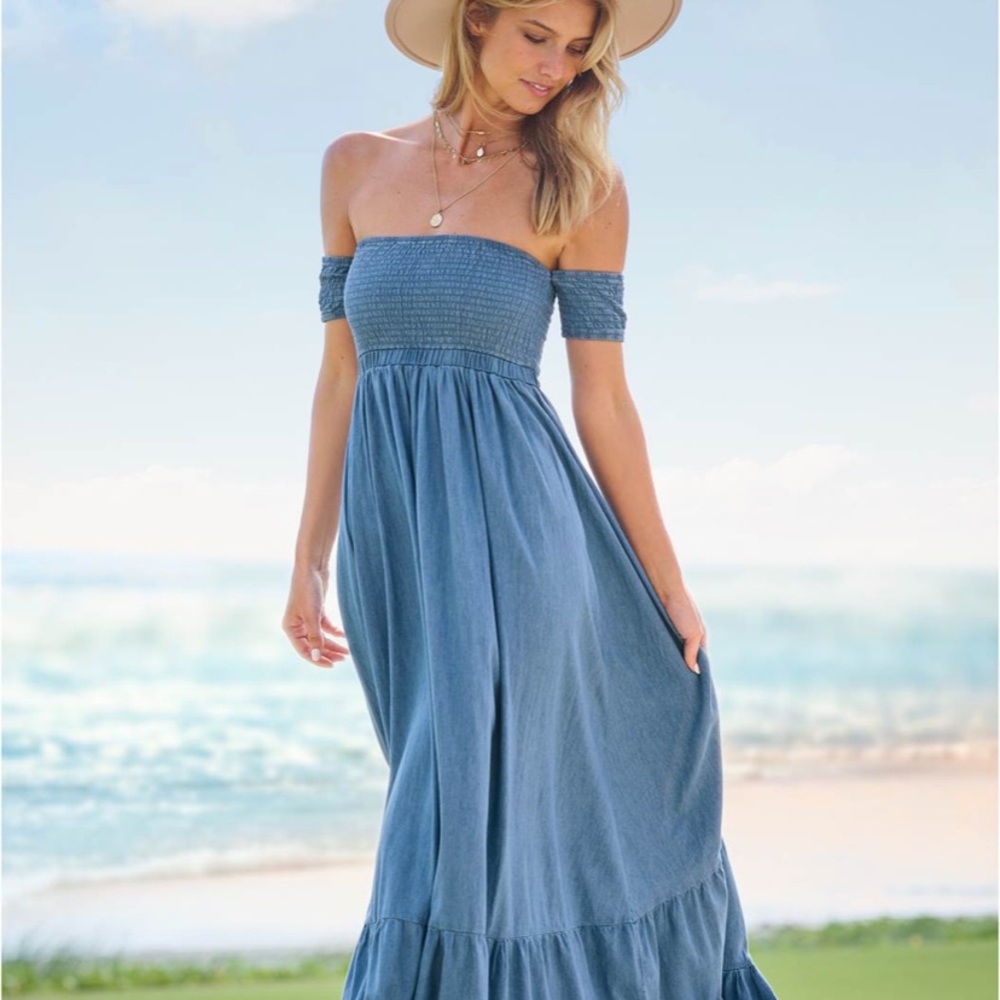 Off the shoulder maxi dress